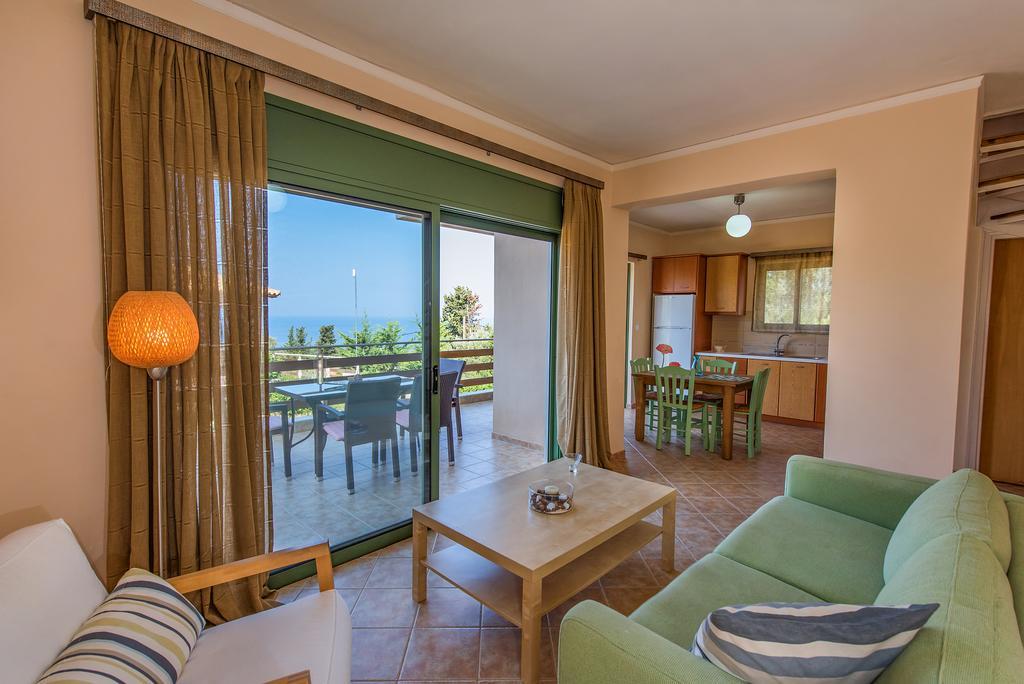 Eltheo Villas Agios Nikitas Exterior photo